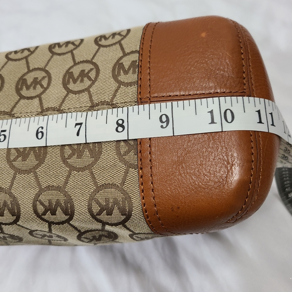 Michael Kors Canvas Monogram with‎ Leather Trim Tote - Picture 10 of 10